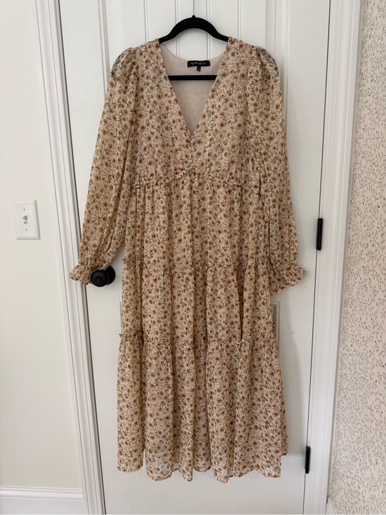Pinkblush Dresses & Skirts - Cream Floral Tiered Maxi Dress with V-Neck